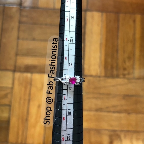 Sterling silver garnet ring - Picture 7 of 10